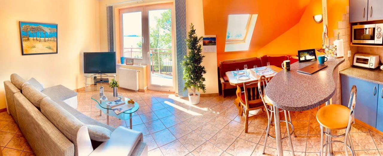 Sonnige Maisonette-Wohnung Mit Blick Auf Die Bucht Dziwnów Extérieur photo